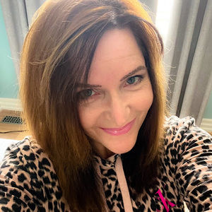 Meet your Posher, Leslie